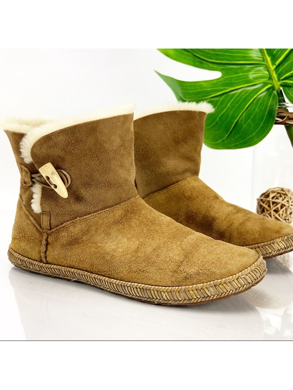 Ugg Garnet Ankle Boot Chestnut Leather Sheepskin
